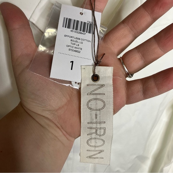 Chico’s no-iron white button down shirt women’s size 1 professional business - Picture 5 of 7